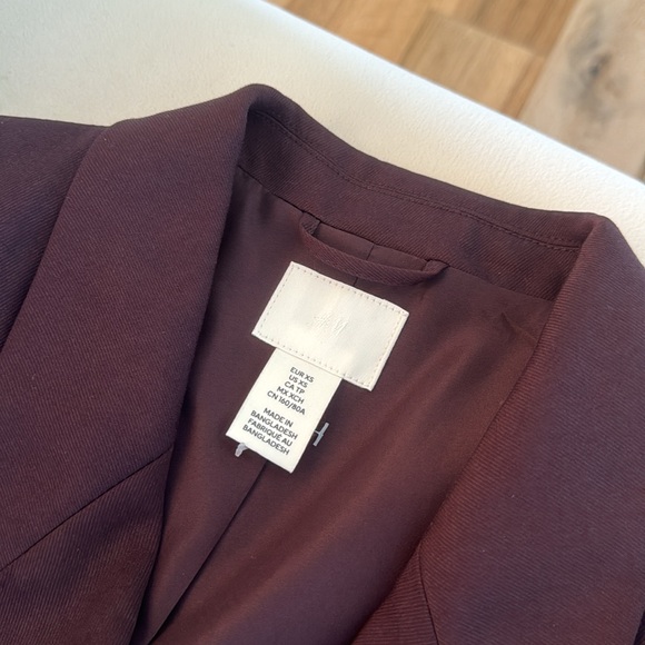 NEW|| H&M Oversize Burgundy Blazer Size XS - Picture 10 of 14
